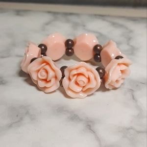 🎁 Free With Purchase